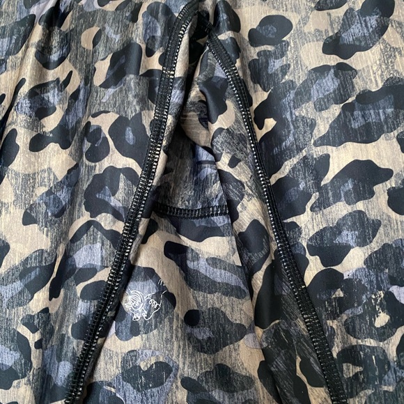 Leopard Print Leggings for Pilates/Yoga by Playground - Picture 3 of 4